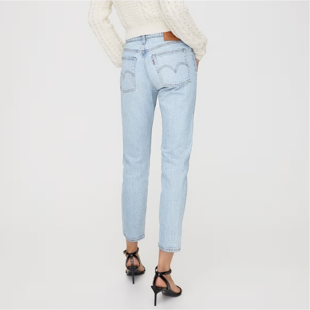 LEVI’S Wedgie Icon Jeans - Light Wash